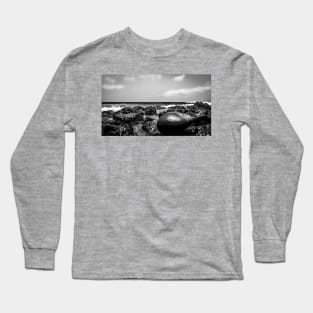 Rocky beach - Black and white Long Sleeve T-Shirt